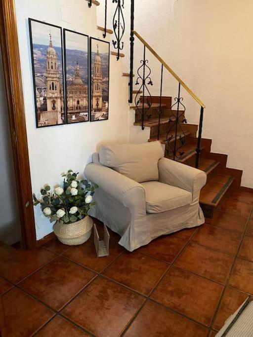 Casa Del Aceite De Oliva Virgen Extra Villa Jaen Exterior photo